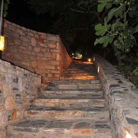 ゲストハウス Petrino Ambrami