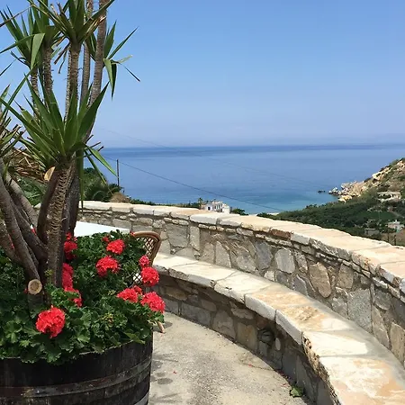 Petrino ゲストハウス Ambrami