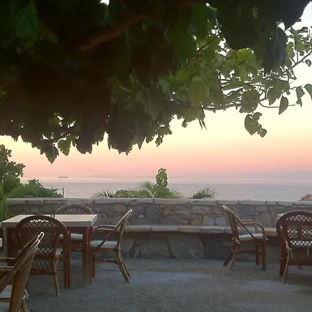 Guest house Petrino 3*