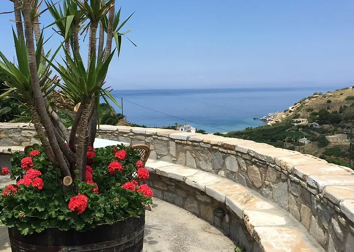 Petrino בית הארחה Ambrami